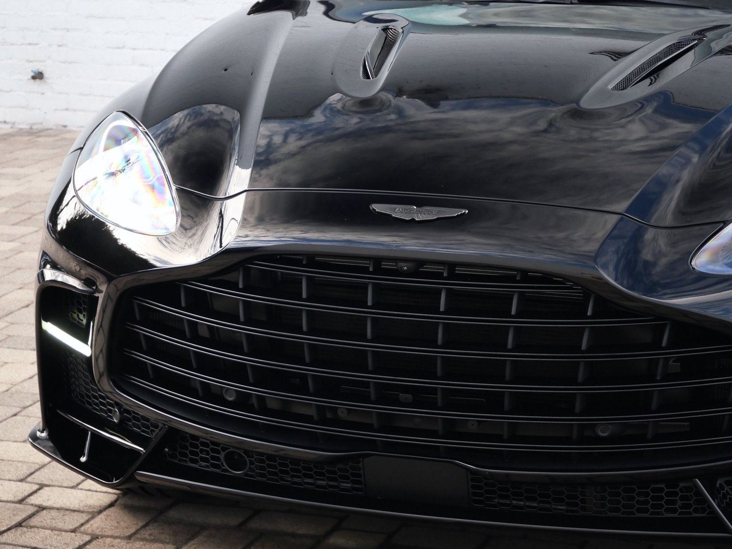 New 2026 Aston Martin DBX S AWD/4WD image 16