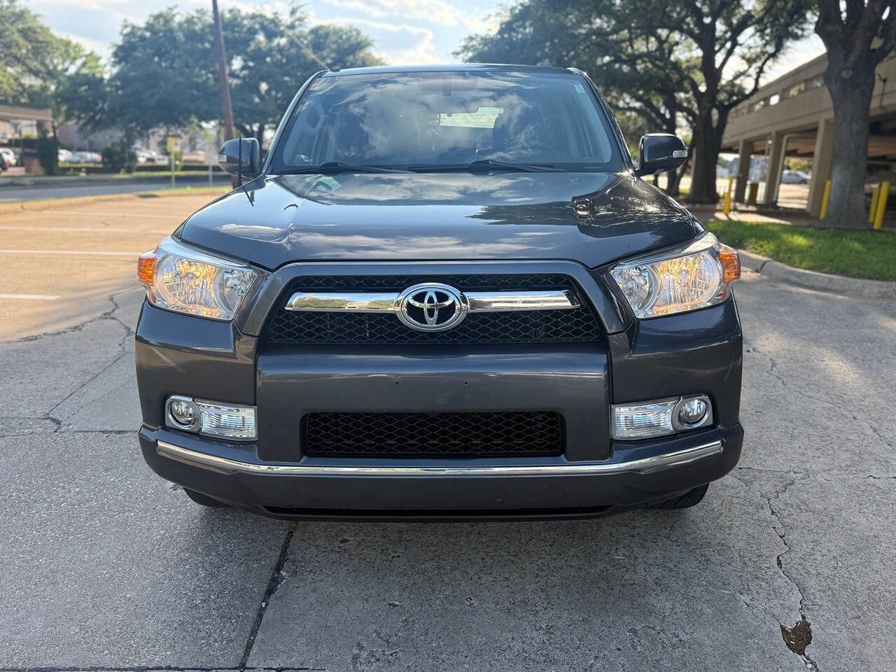 Used 2011 Toyota 4Runner SR5 RWD image 9