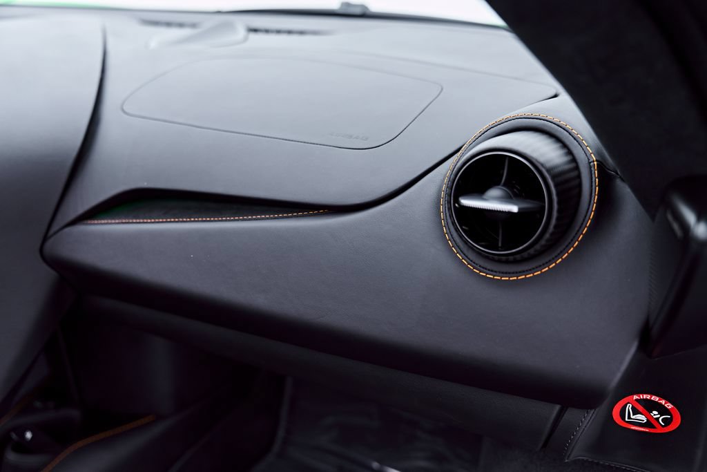 Used 2025 McLaren 750S Spider RWD image 66