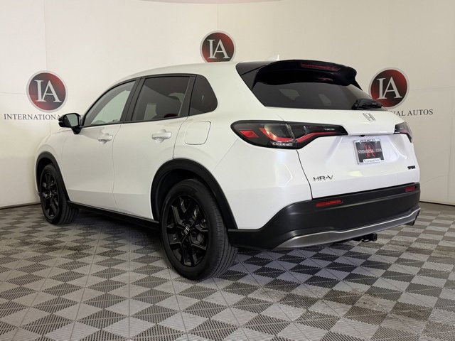 Used 2023 Honda HR-V Sport image 9
