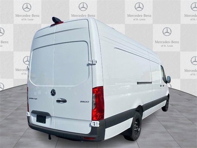 New 2025 Mercedes-Benz Sprinter 3500 image 3