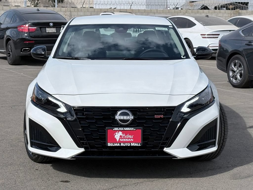 New 2026 Nissan Altima 2.5 SR FWD image 2