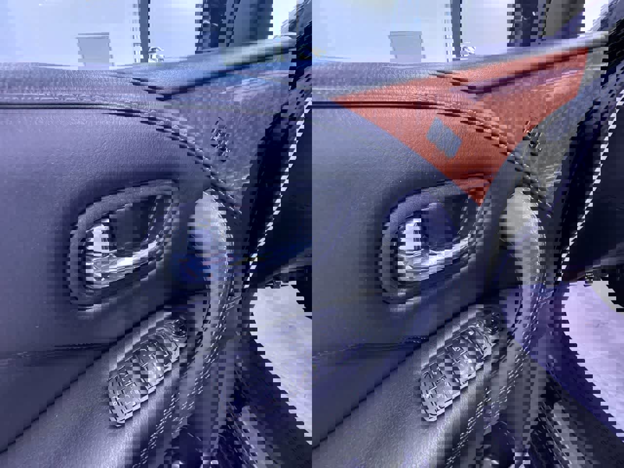 Used 2019 INFINITI QX80 Luxe w/ Proassist Package image 12