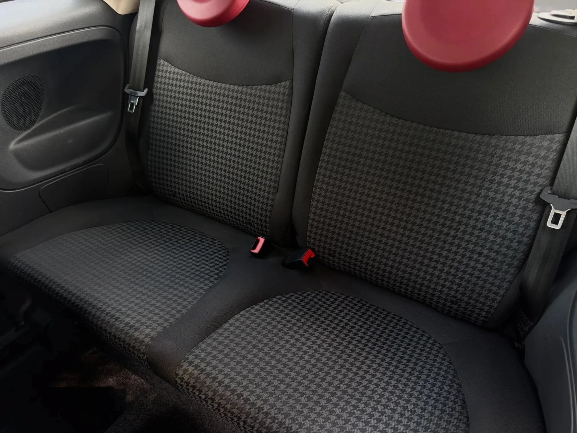 Used 2019 FIAT 500 Pop FWD image 29