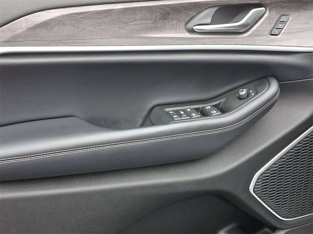 Used 2021 Jeep Grand Cherokee L Limited image 14