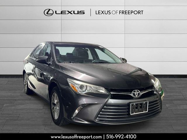 Used 2017 Toyota Camry XLE image 1