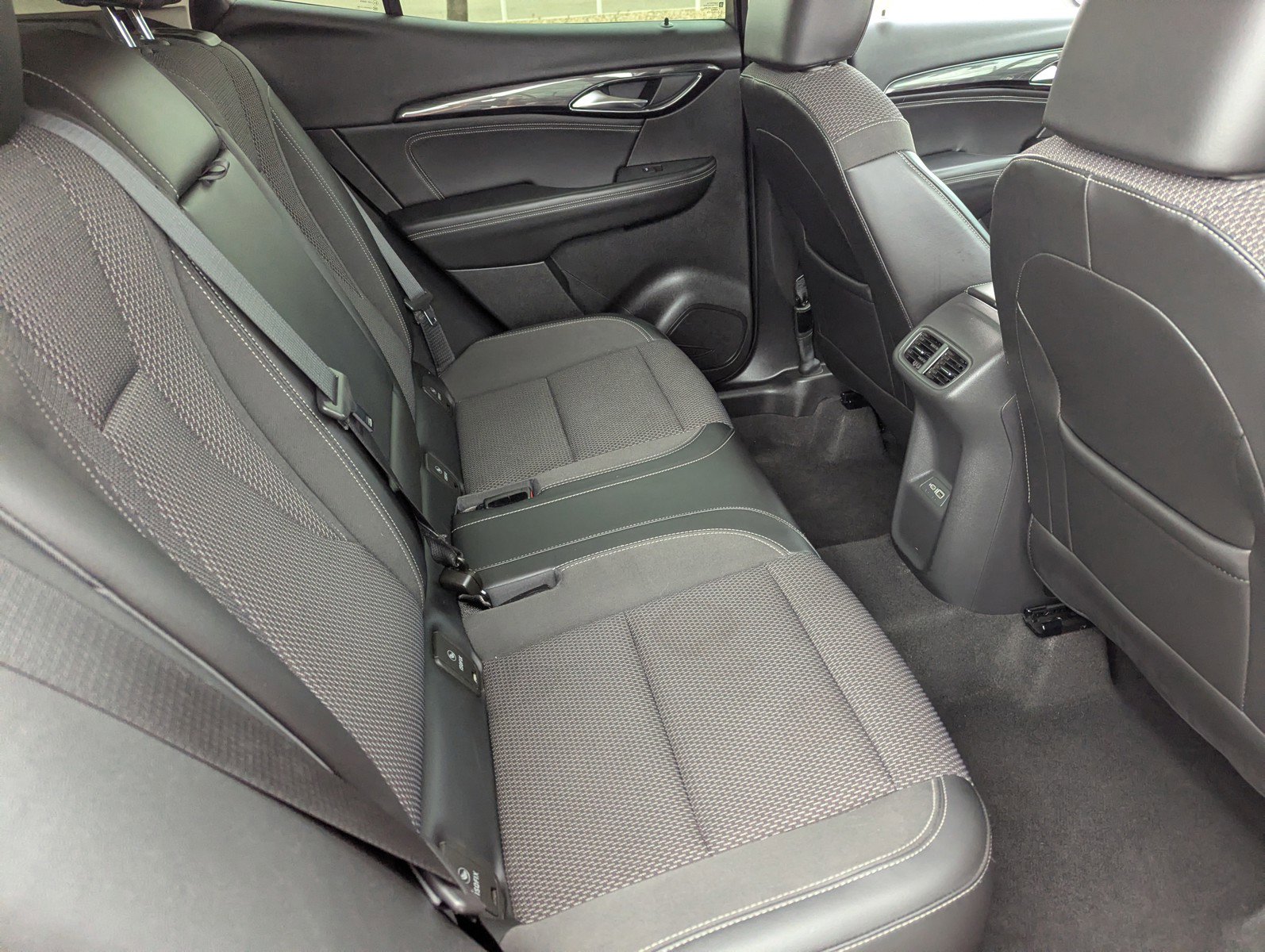 Certified 2023 Buick Envision Preferred image 14