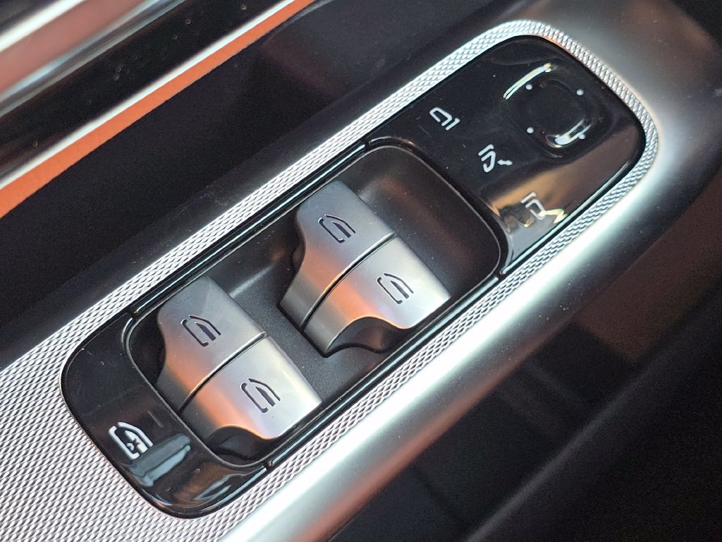 New 2027 Mercedes-Benz GLC 300 4MATIC image 27