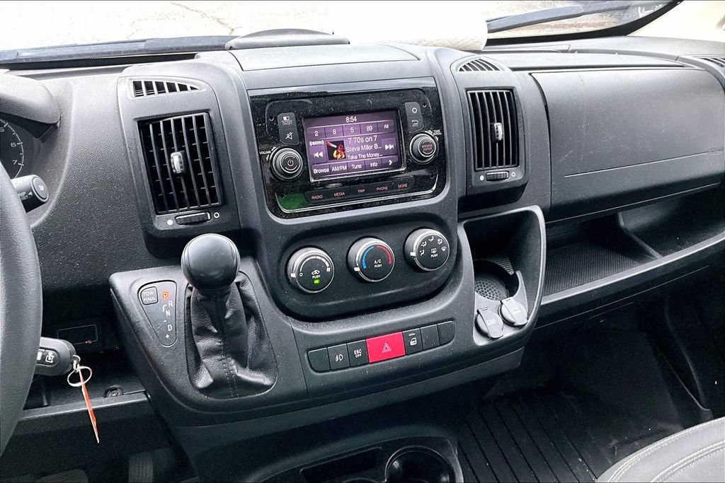 Used 2021 RAM ProMaster 2500 w/ Convenience Group FWD image 8