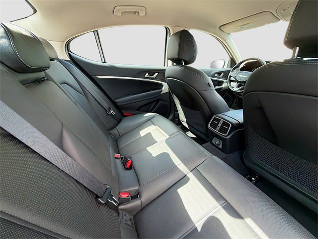 Used 2022 Genesis G70 2.0T image 26