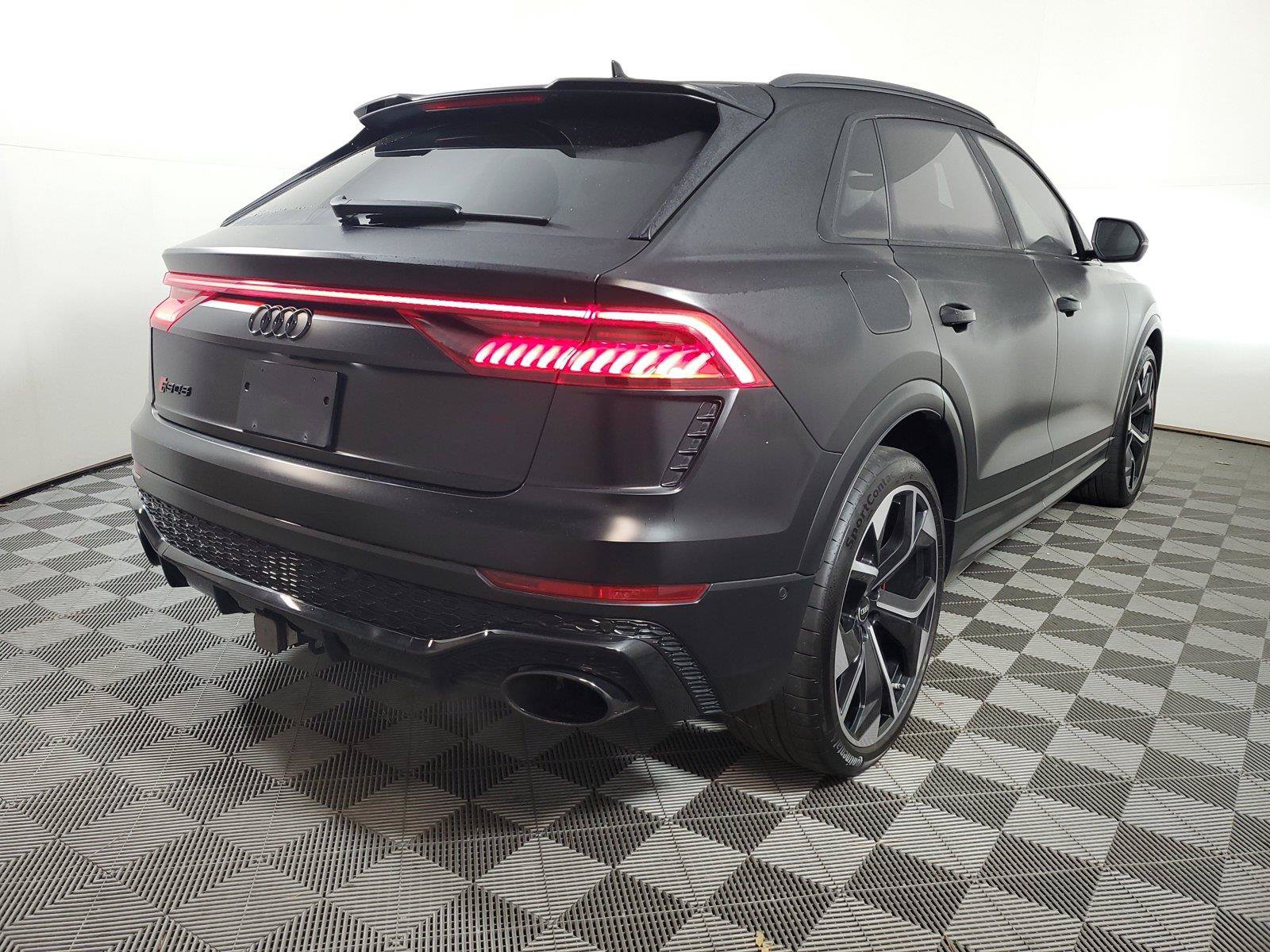 Used 2021 Audi RS Q8 w/ Black Optic Package AWD/4WD image 6
