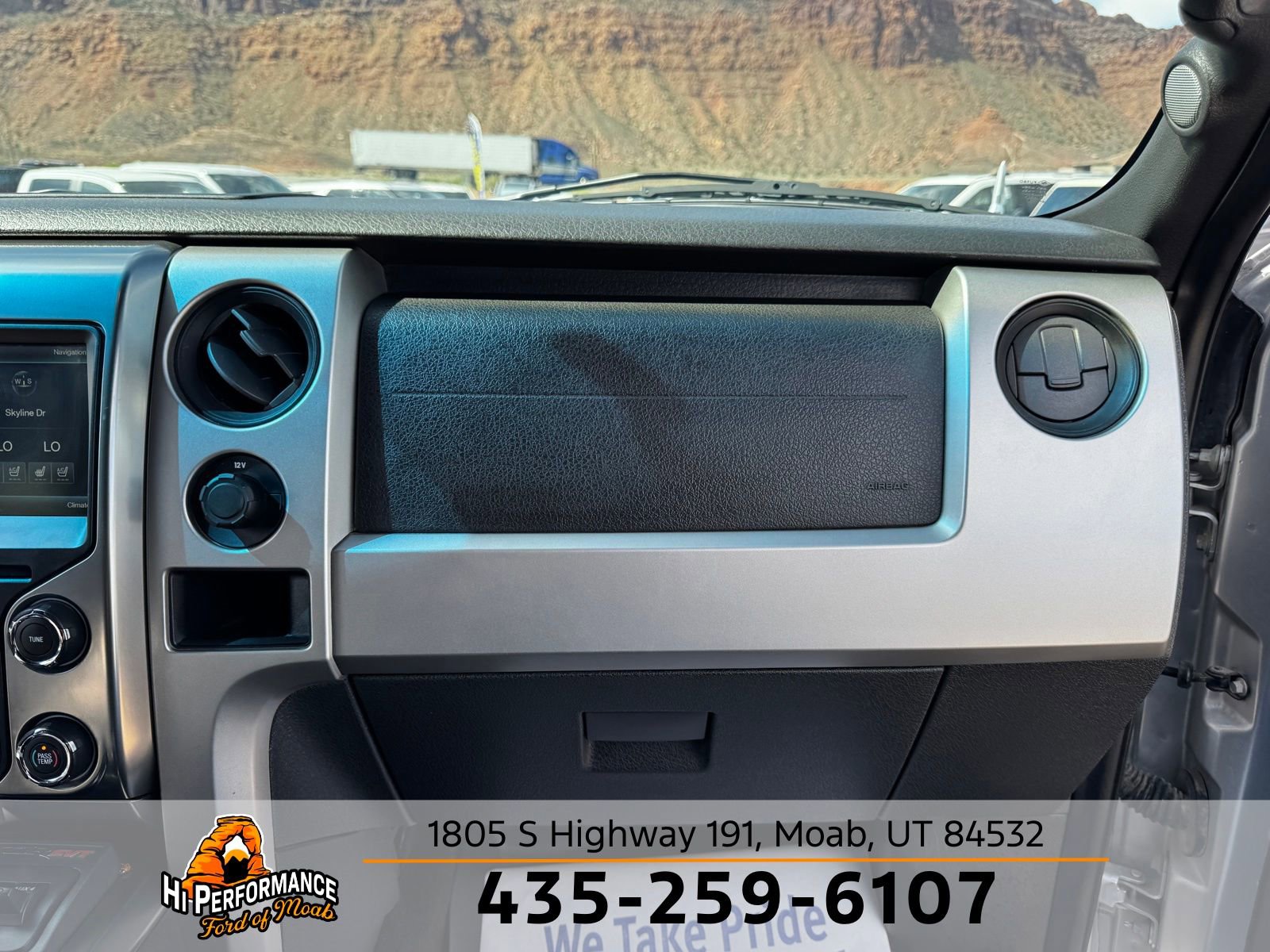 Used 2014 Ford F150 Raptor w/ Equipment Group 801A Luxury AWD/4WD image 48