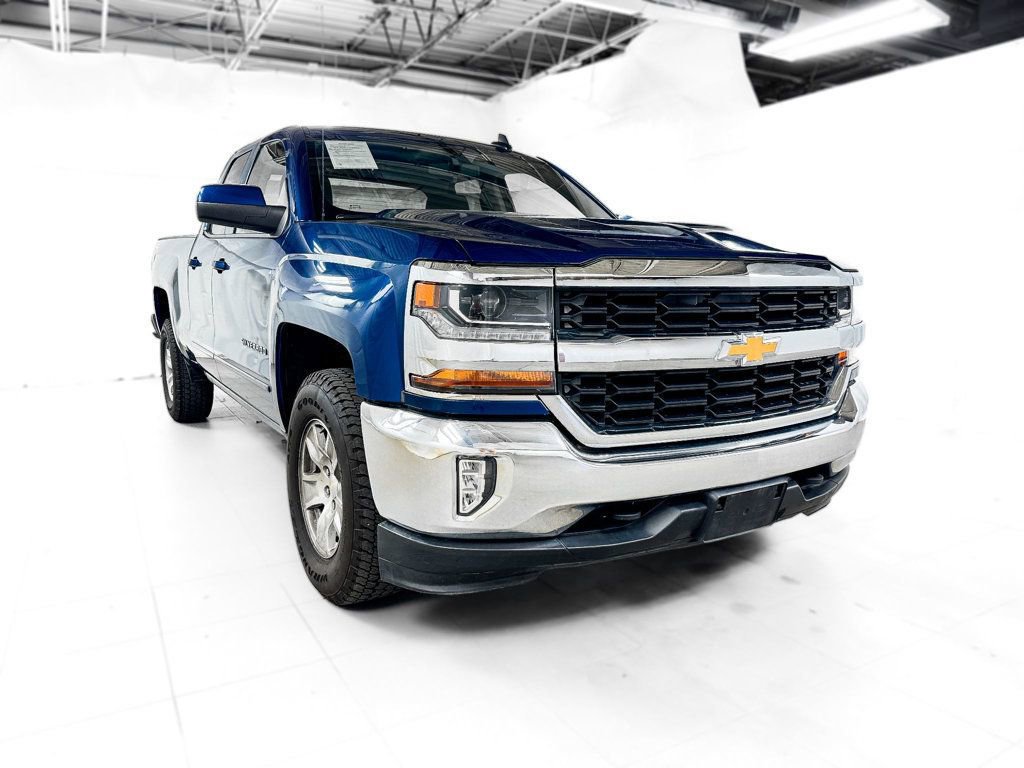 Used 2017 Chevrolet Silverado 1500 LT w/ All Star Edition image 8