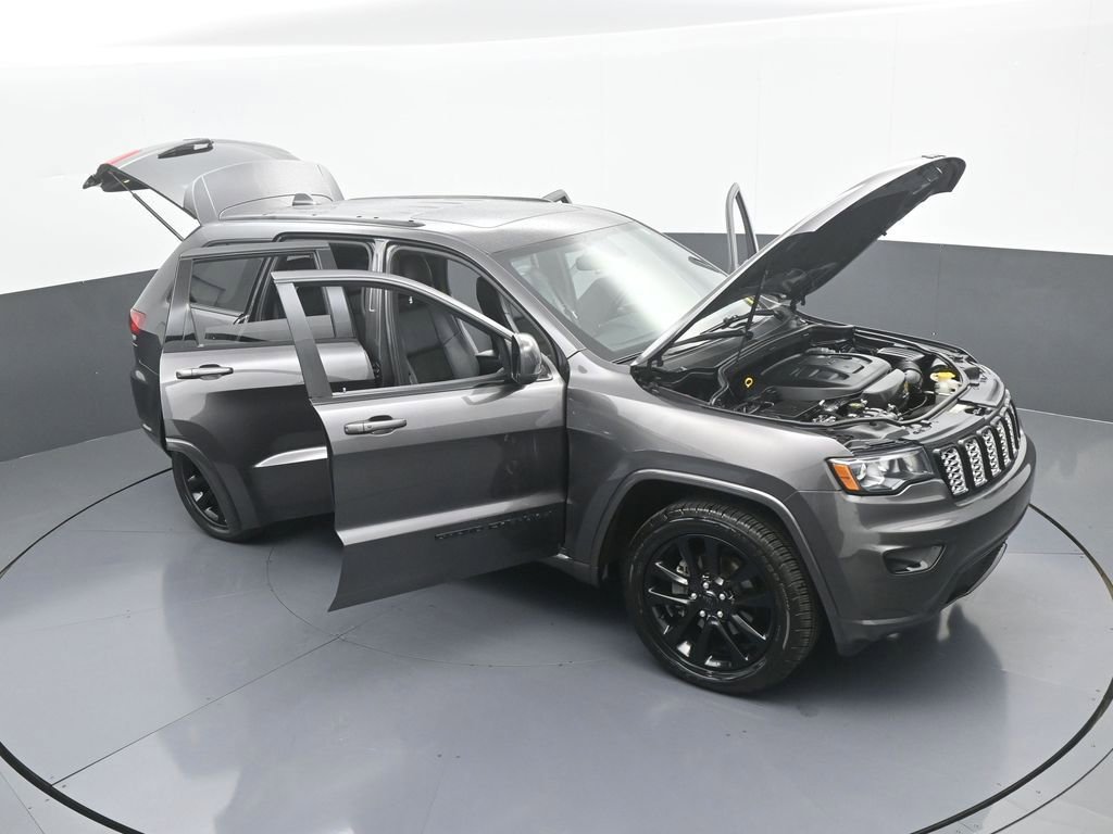 Used 2019 Jeep Grand Cherokee Altitude image 63