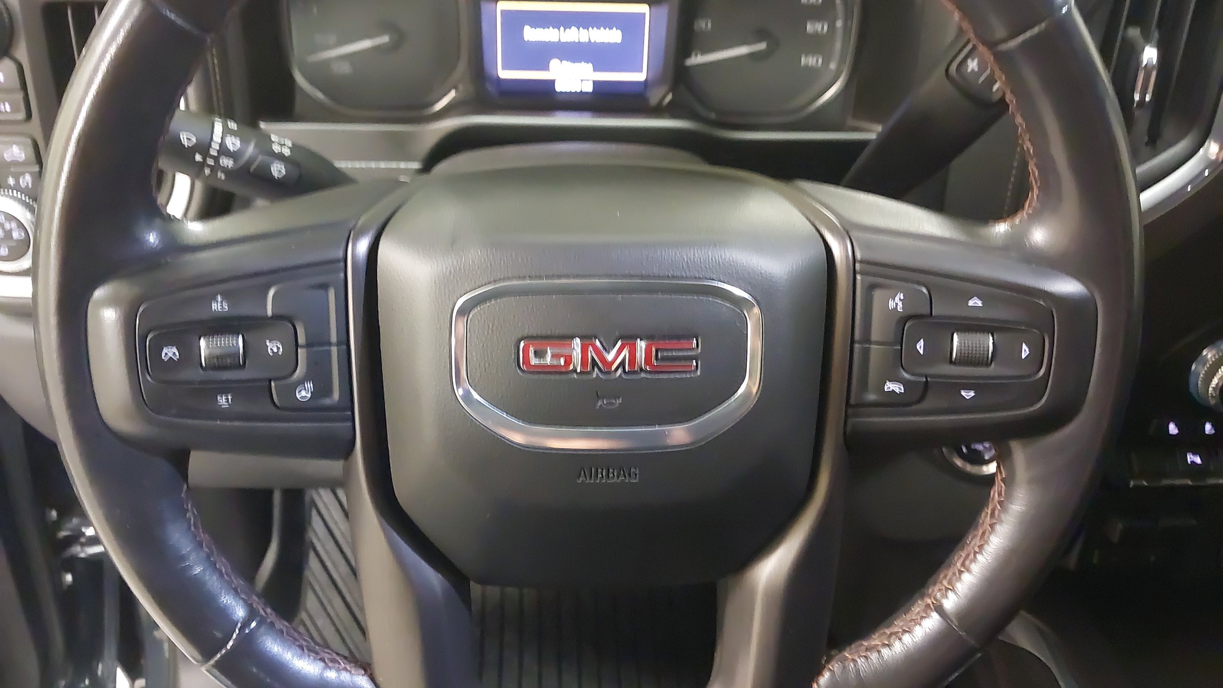 Used 2020 GMC Sierra 1500 AT4 w/ AT4 Premium Package AWD/4WD image 35