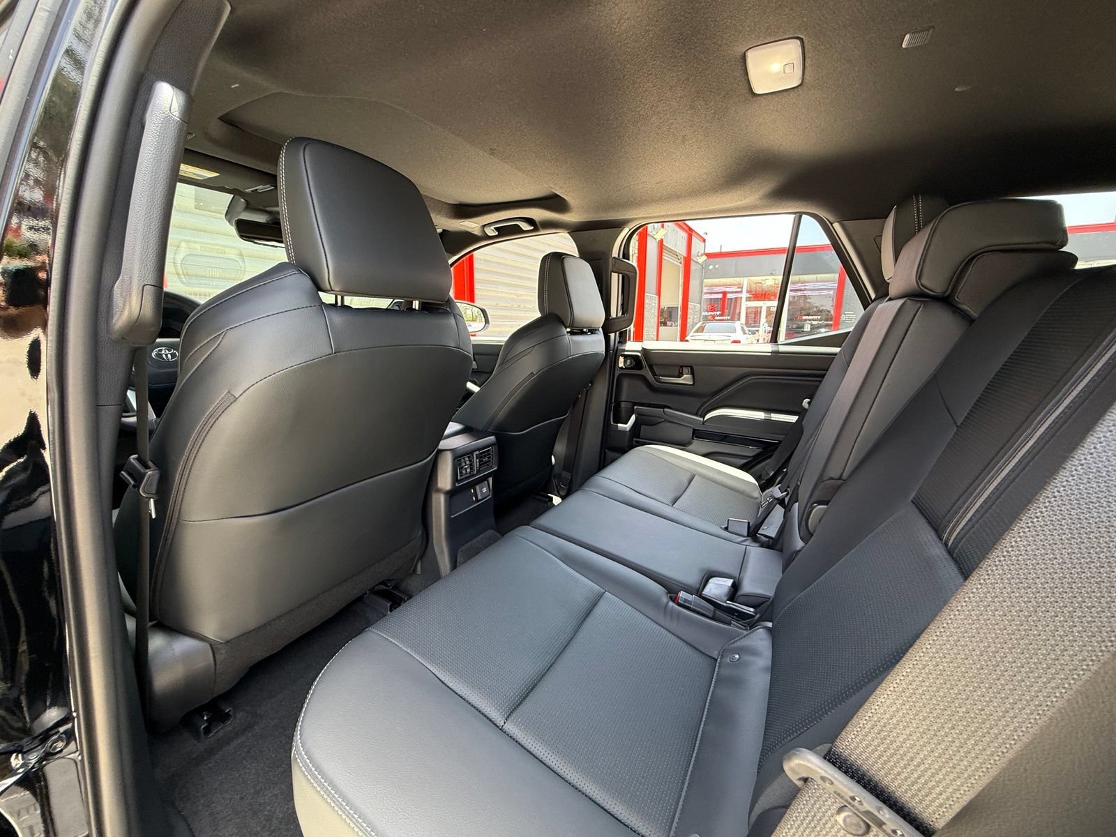 Used 2026 Toyota 4Runner Limited AWD/4WD image 25