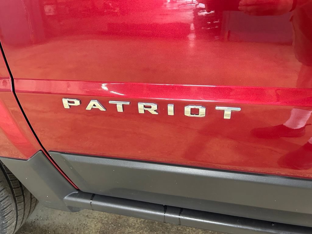 Used 2016 Jeep Patriot High Altitude AWD/4WD image 14
