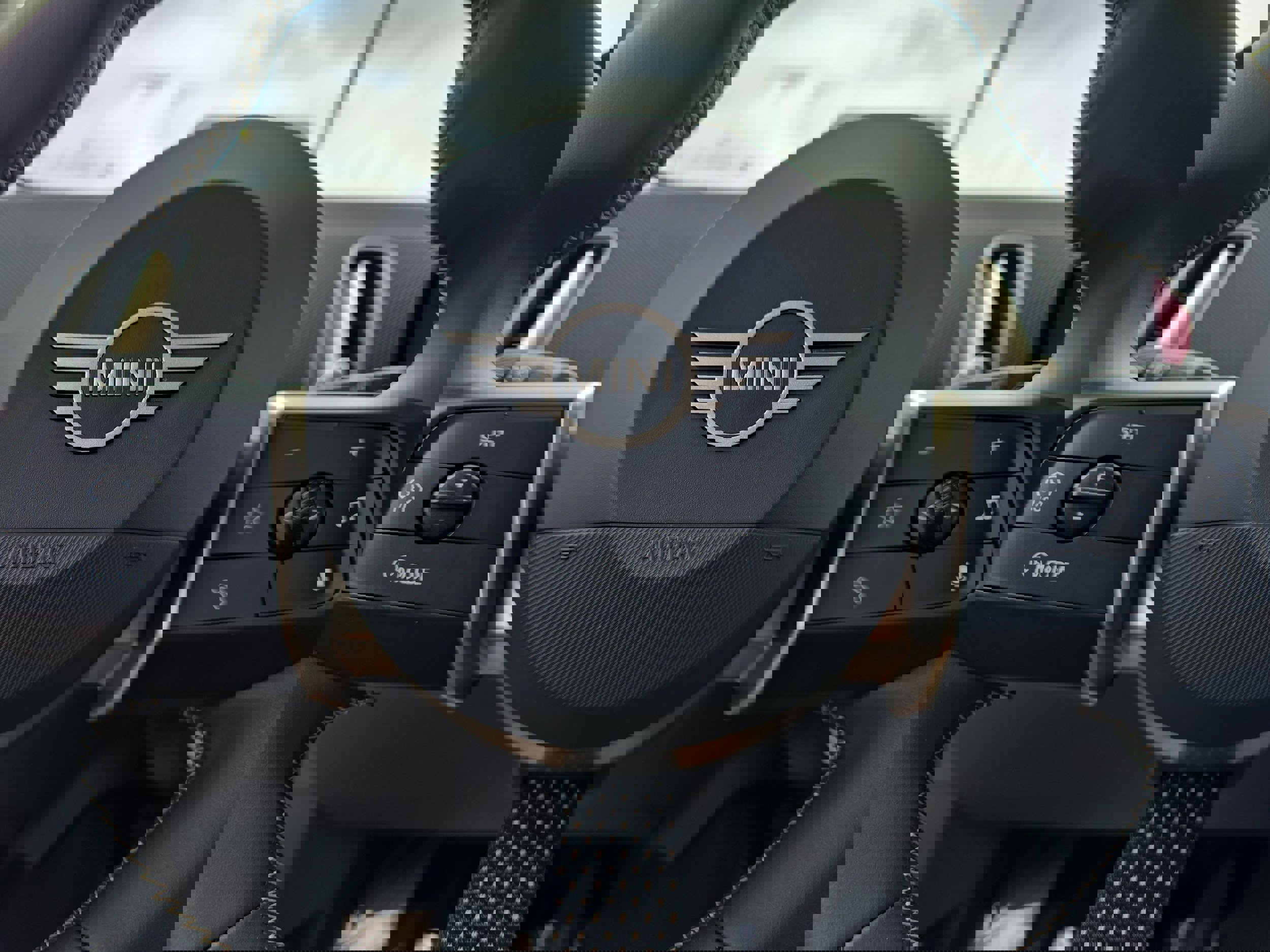 Used 2025 MINI Cooper Countryman S w/ Comfort Package Max image 24