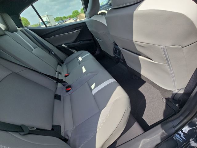 New 2026 Toyota Camry SE image 11