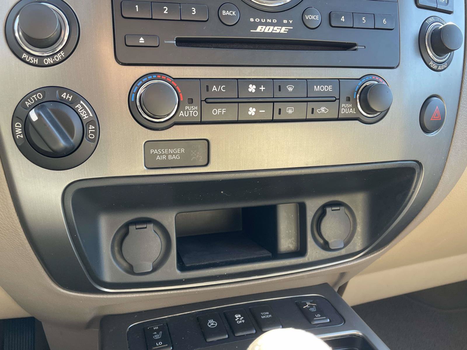Used 2015 Nissan Armada Platinum AWD/4WD image 21
