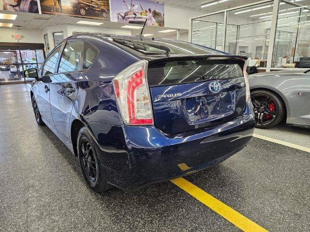Used 2014 Toyota Prius Three FWD image 6