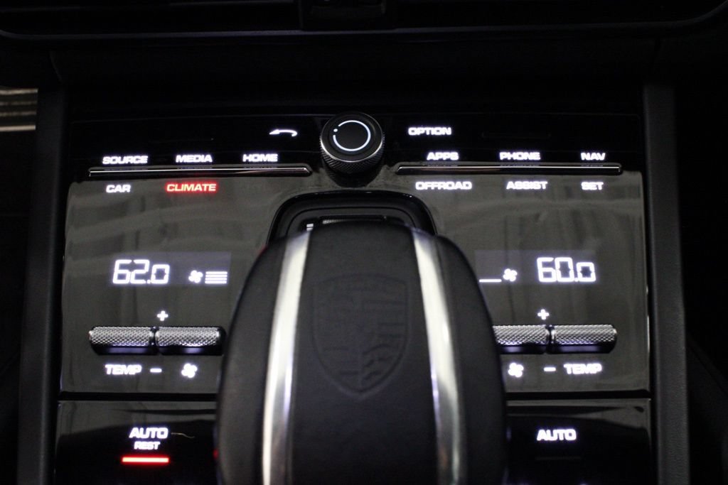 Certified 2023 Porsche Cayenne Turbo GT AWD/4WD image 29