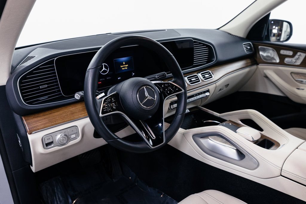 Certified 2026 Mercedes-Benz GLE 350 4MATIC image 9