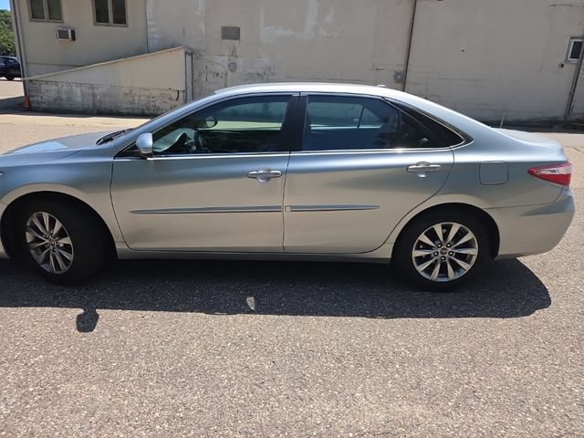 Used 2016 Toyota Camry XLE FWD image 4