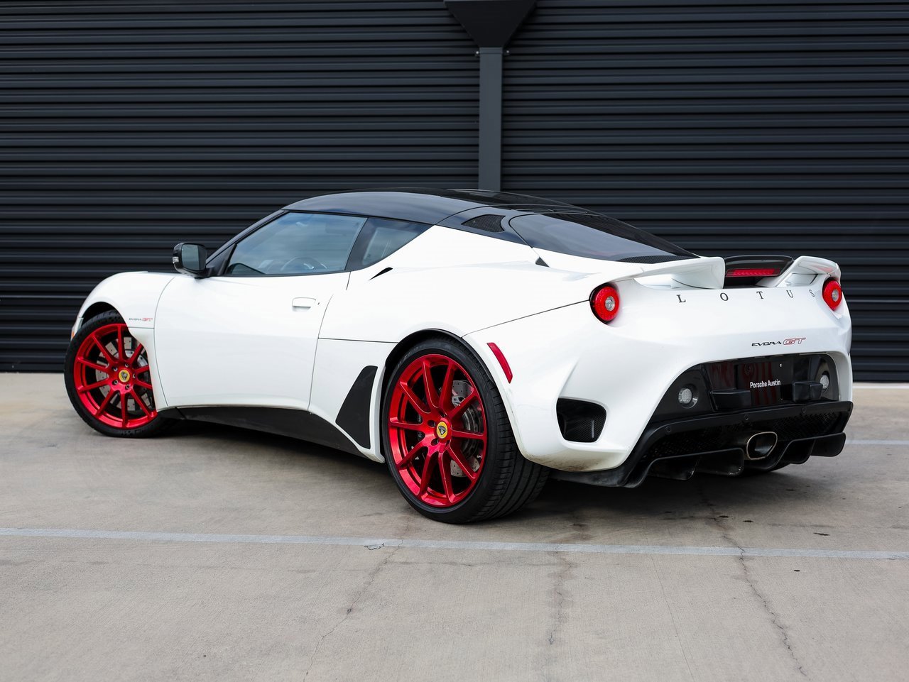 Used 2021 Lotus Evora image 3