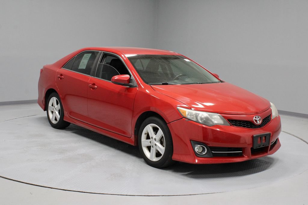 Used 2012 Toyota Camry SE