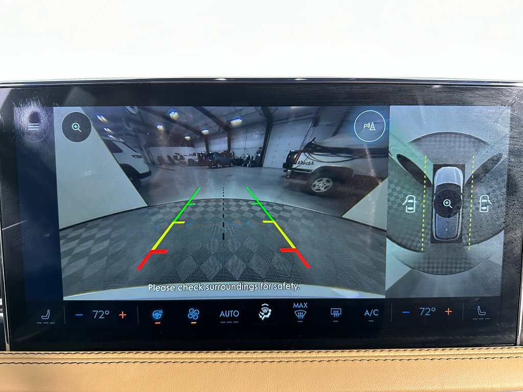 Used 2023 Lincoln Corsair Reserve w/ Equipment Group 201A image 7