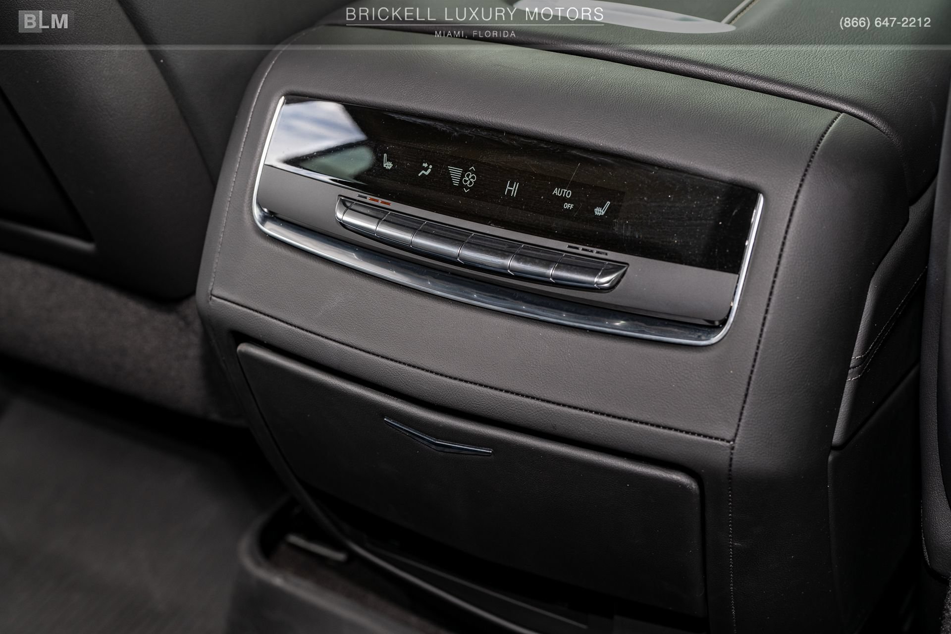 Used 2025 Cadillac Escalade Sport w/ LPO, ONYX Package AWD/4WD image 24