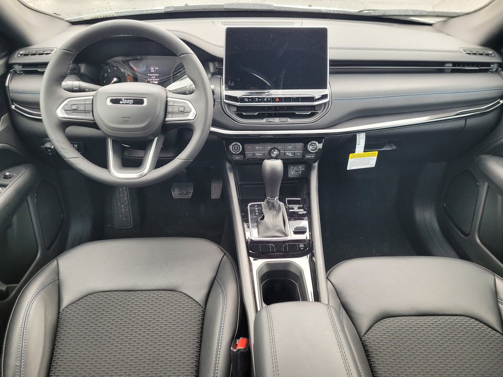 New 2026 Jeep Compass Latitude image 10