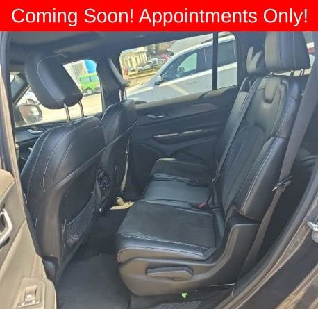 Used 2023 Jeep Grand Cherokee L Laredo AWD/4WD image 5