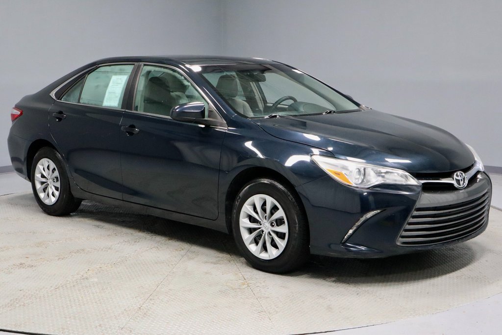 Used 2017 Toyota Camry LE