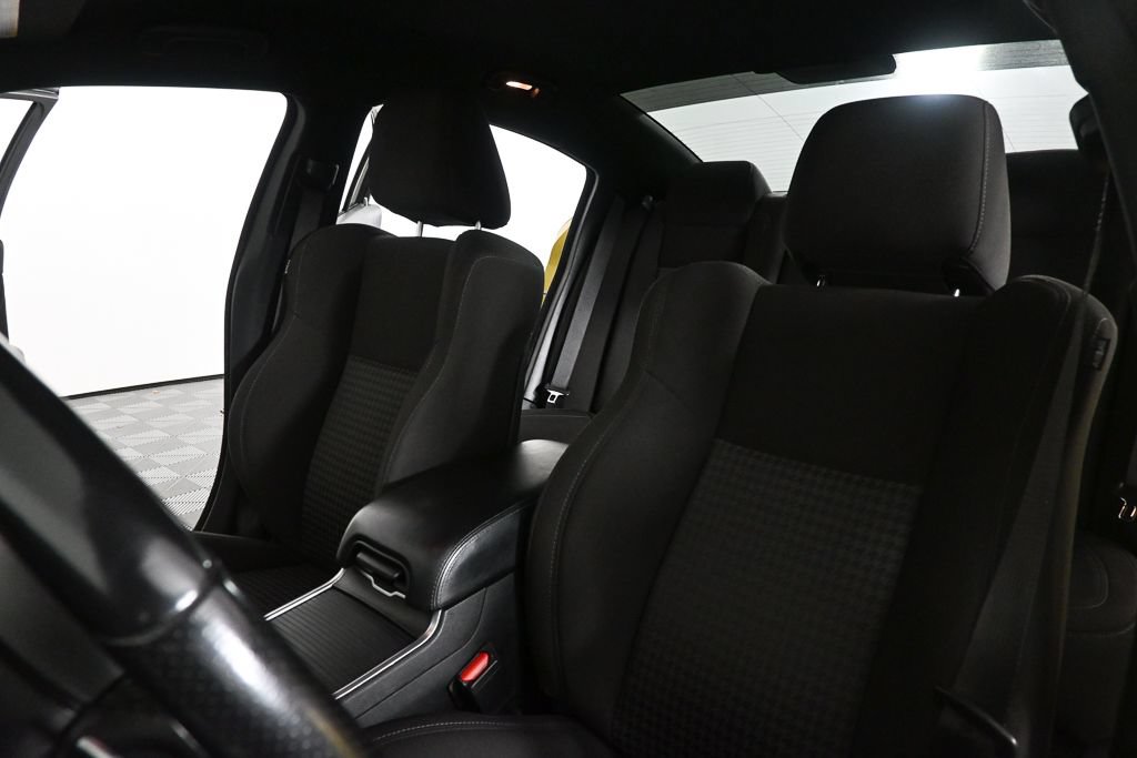 Used 2021 Dodge Charger R/T RWD image 5