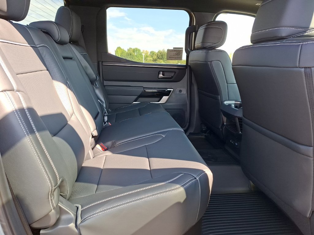 New 2026 Toyota Tundra Limited w/ TRD Off-Road Package AWD/4WD image 31