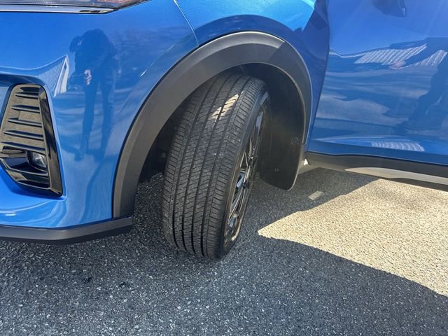 Used 2023 Nissan Kicks SR w/ SR Premium Package FWD image 30