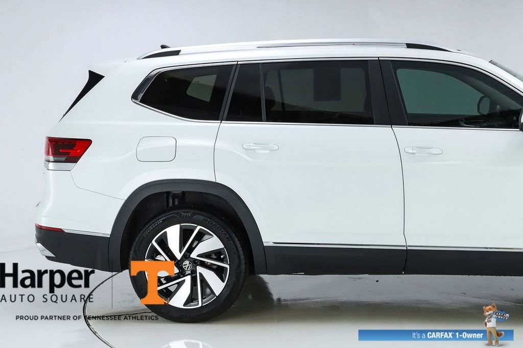 Used 2024 Volkswagen Atlas SEL AWD/4WD image 11