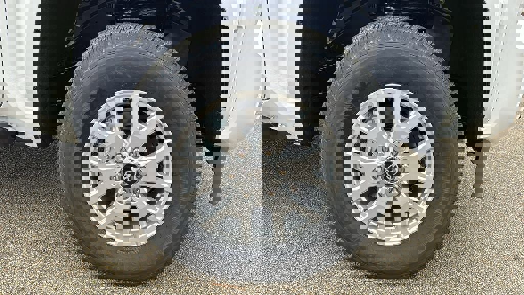 New 2026 Toyota Tacoma SR5 image 12