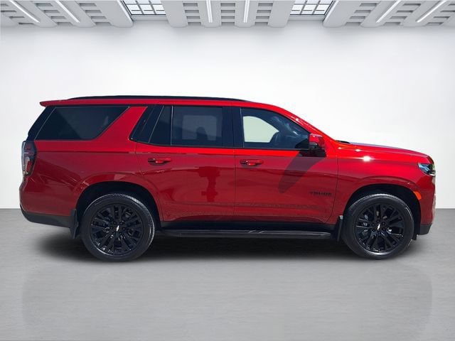 Used 2023 Chevrolet Tahoe RST w/ Luxury Package AWD/4WD image 3