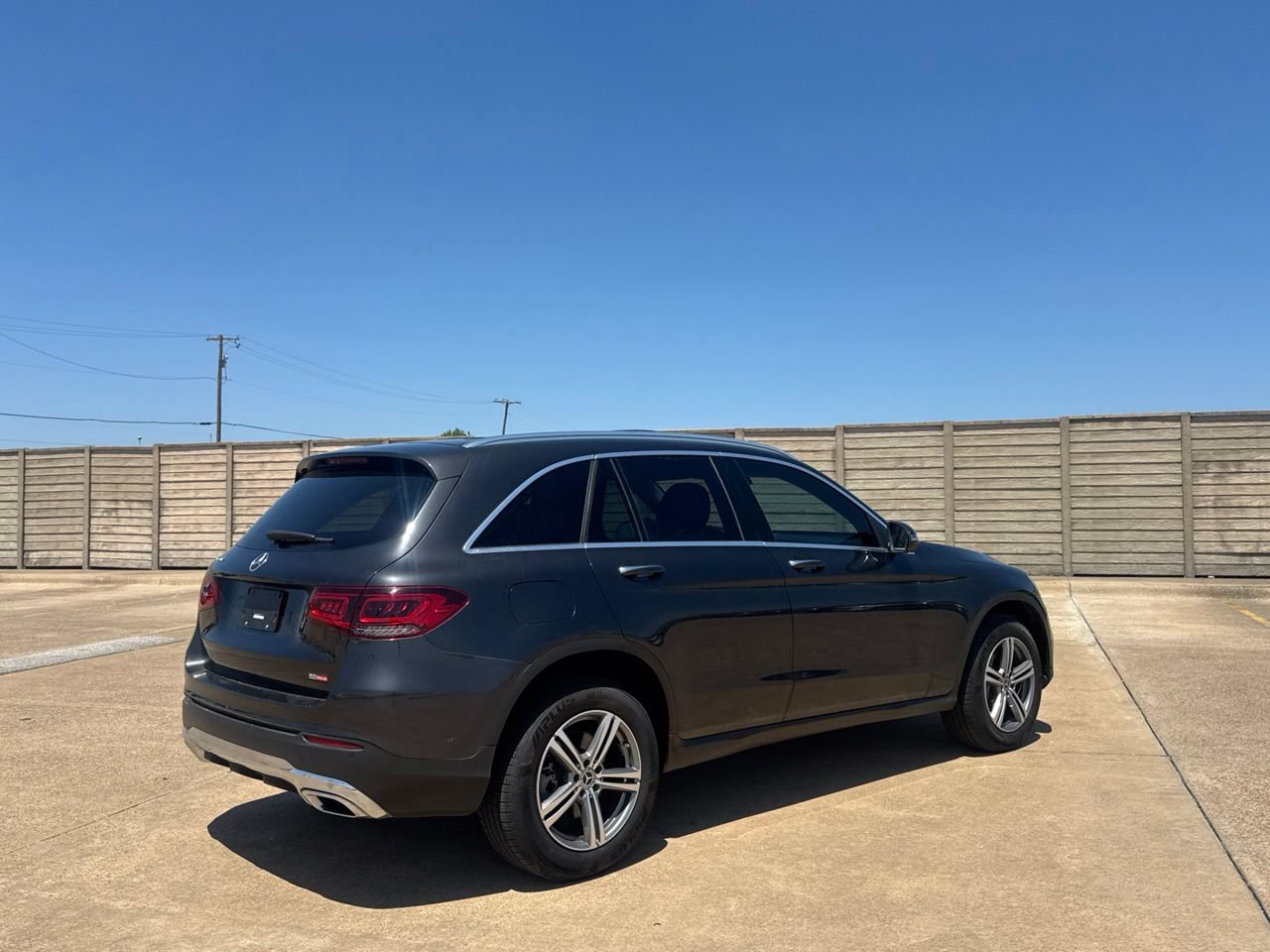 Used 2021 Mercedes-Benz GLC 300 image 22