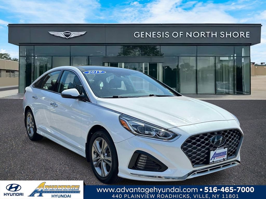 Used 2019 Hyundai Sonata Limited w/ Ultimate Package 04 image 1