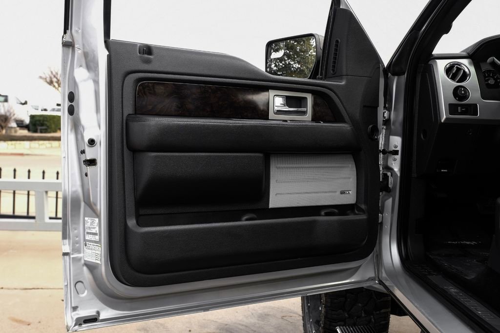 Used 2013 Ford F150 Platinum image 42