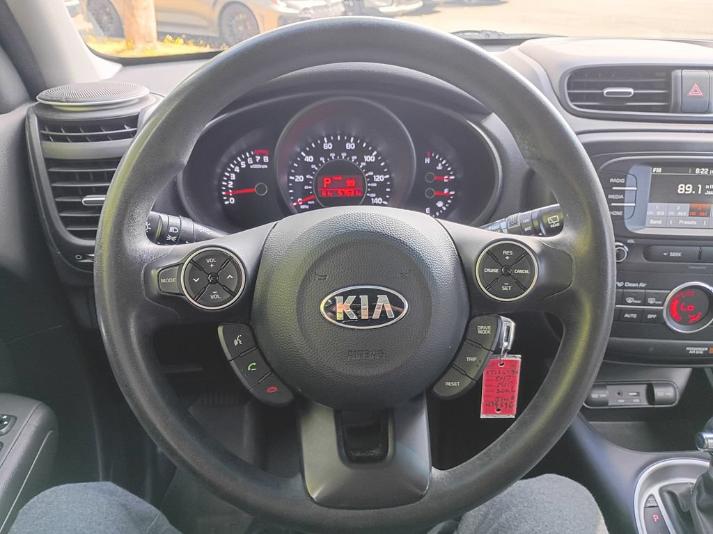 Used 2017 Kia Soul + FWD image 20