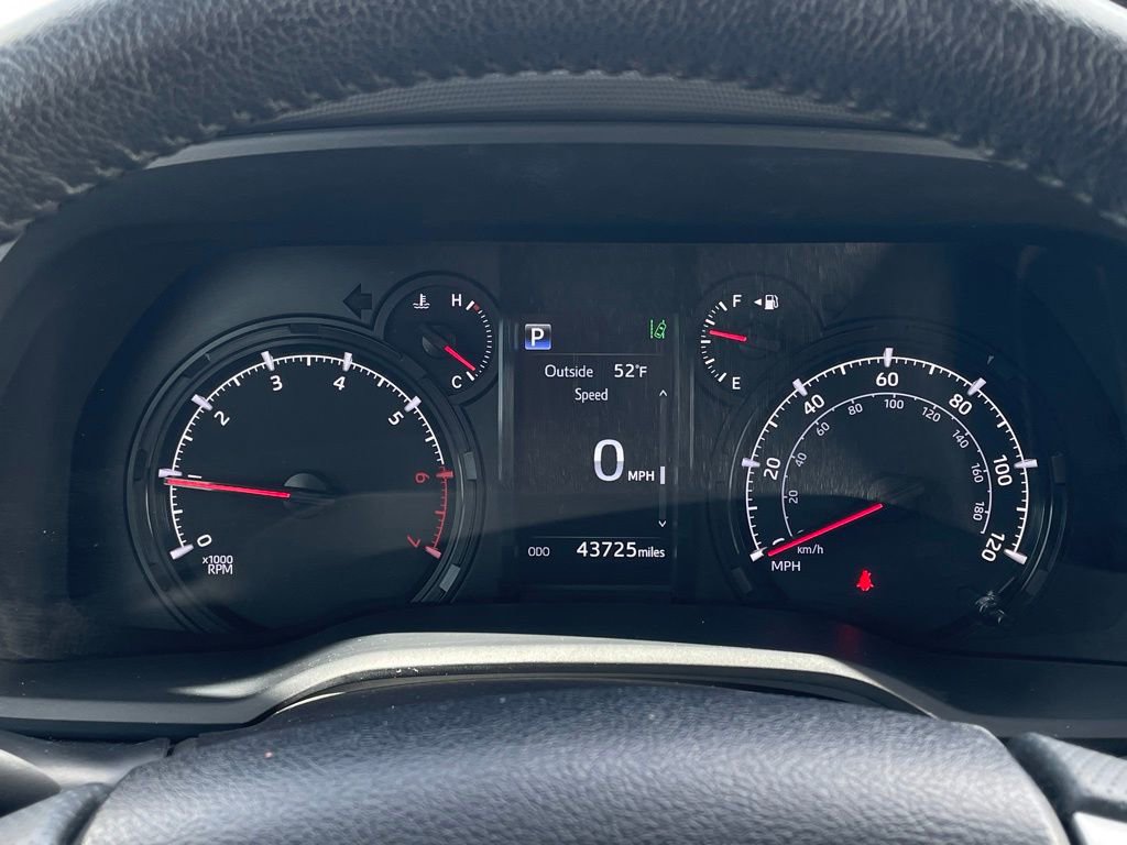 Used 2023 Toyota 4Runner SR5 image 12