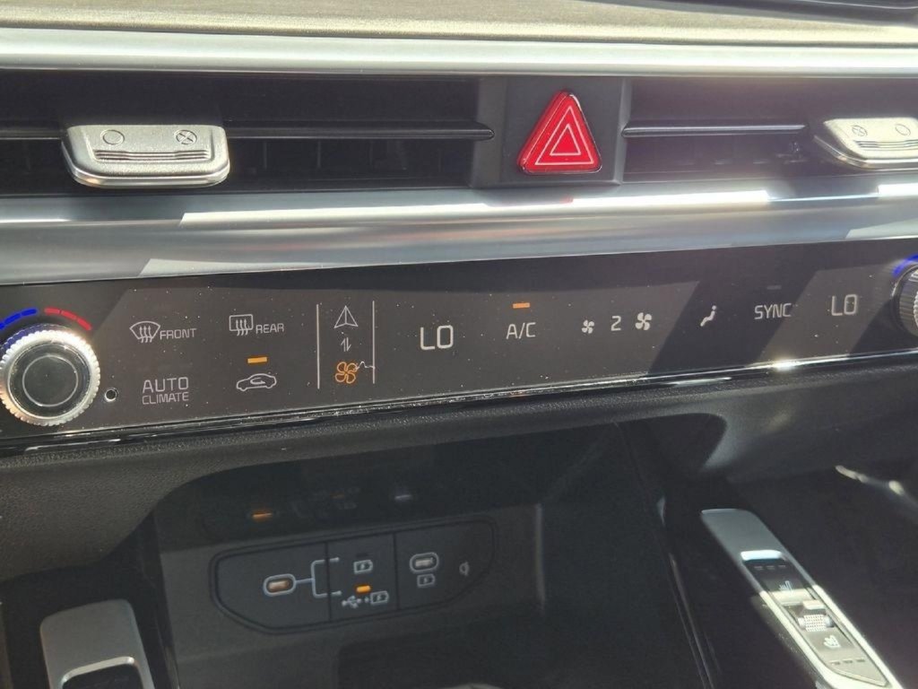 New 2026 Kia Sorento SX AWD/4WD image 30