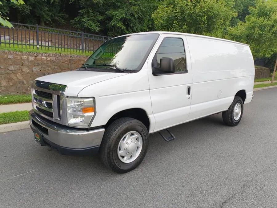 Used 2011 Ford E-350 and Econoline 350 Super Duty w/ Interior Upgrade Pkg