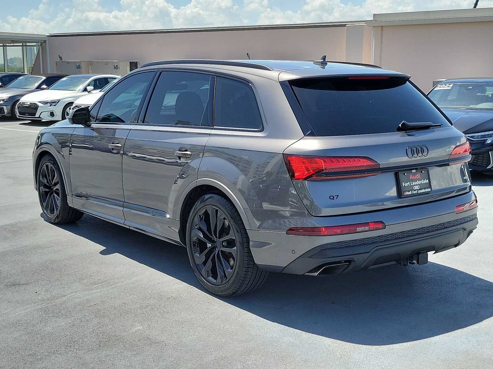 Certified 2026 Audi Q7 3.0T Premium Plus AWD/4WD image 4
