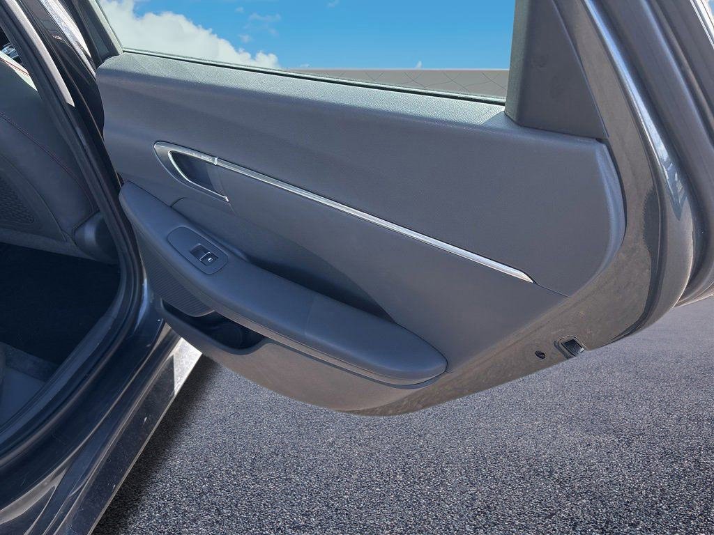 Used 2023 Hyundai Sonata SEL Plus image 15